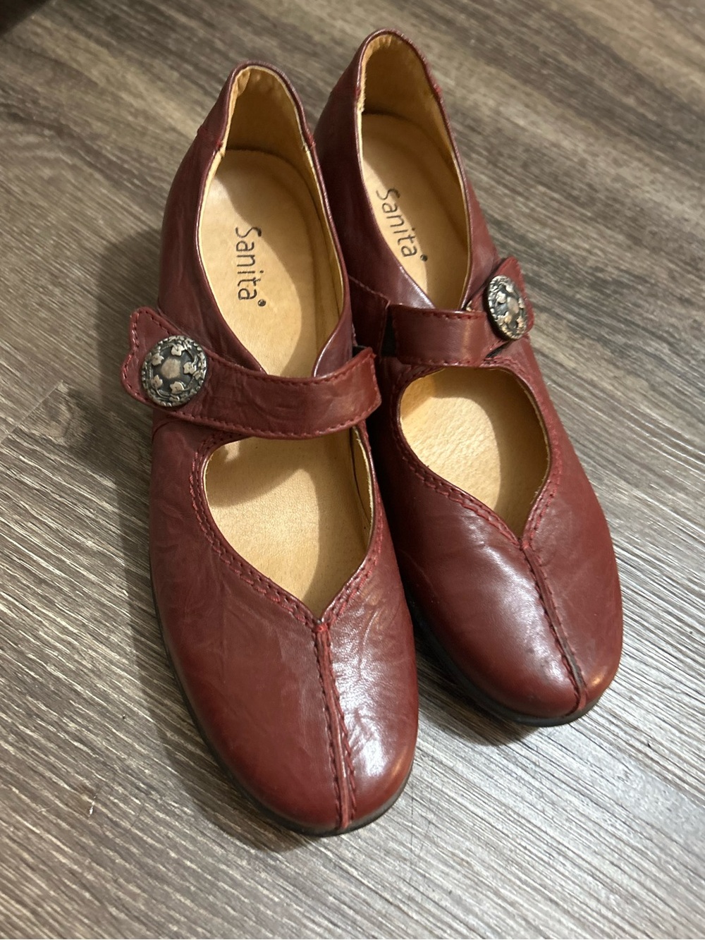 Sanita Women's Mary Jane Leather Shoes in Burgundy Red Size 40 | US 9-5-10